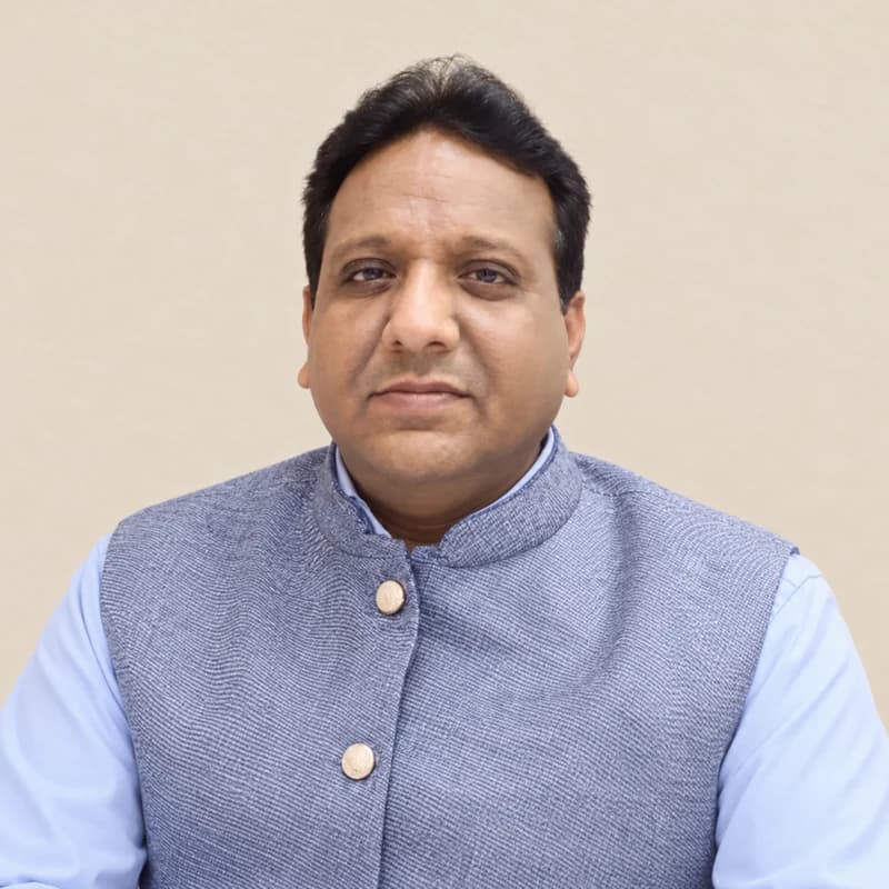 Dr. Niraj D Shah